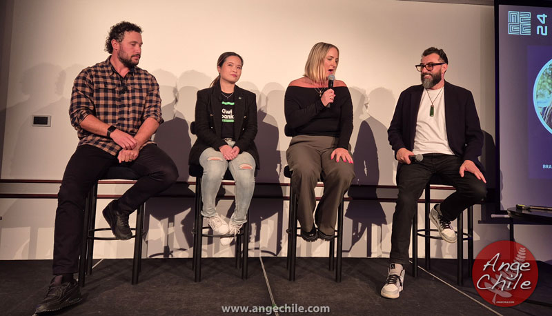 HowToDad (Jordan Watson) y Bordie Kane hablando de podcasting - NZCreatorCon 2024 en Auckland, Nueva Zelanda