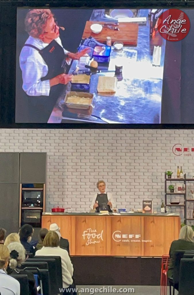 Cocinando en vivo en el Auckland Food Show - Ange Chile