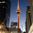 Sky Tower de noche - Auckland, Nueva Zelanda - Ange Chile