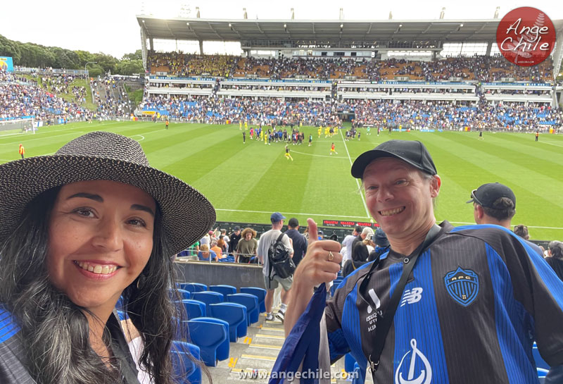 Ange y Rob en el partido de Auckland FC vs Wellington Phoenix en Go Media Stadium 2024 - Ange Chile